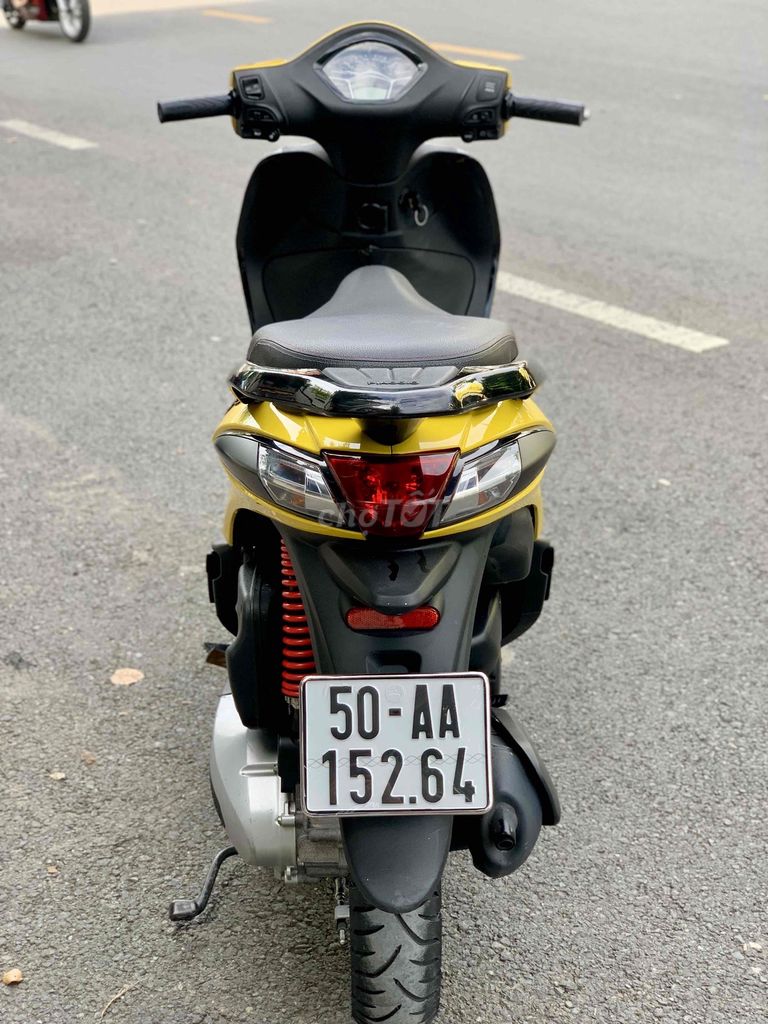 🔥Piaggio Liberty 125 ABS 2021 vàng chính chủ BSTP🔥. Mua bán Xe máy tại Thành phố Thủ Đức Tp Hồ Chí Minh được đăng bởi Khương Phan hình 16