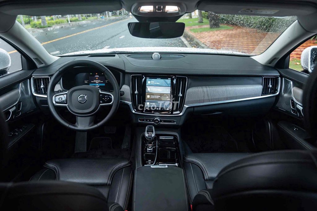 VOLVO S90 T8 2024 odo 3000km. Mua bán Ô tô tại Quận 1 Tp Hồ Chí Minh được đăng bởi Tiền Bùi LONGANH  hình 12