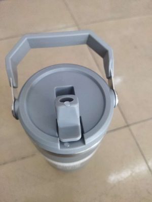 Bình giữ nhiệt tốt, 890ml tay cầm uống trực tiếp. Mua bán Nội thất, đồ gia dụng khác tại Quận Tân Bình Tp Hồ Chí Minh được đăng bởi Vũ Bình