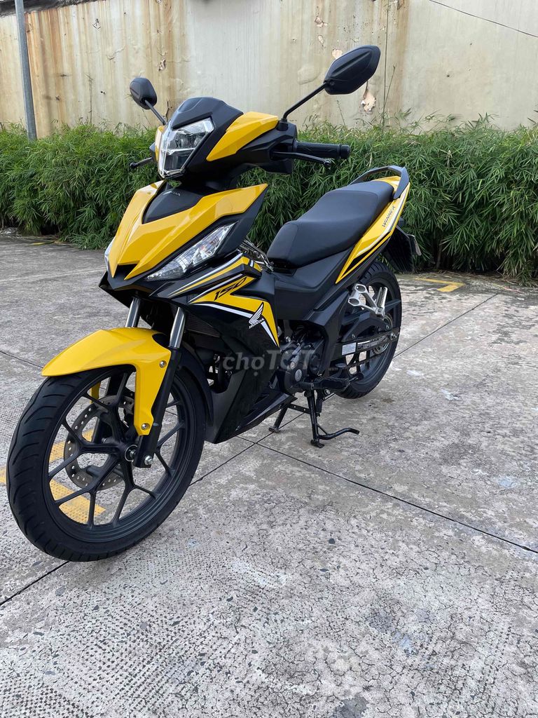 ♻ Honda Winner v1 150 Đk 2018 màu vàng đen