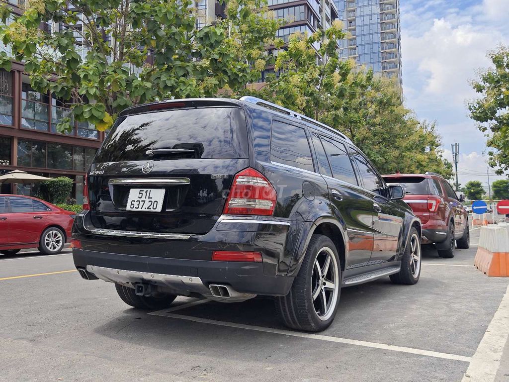 Bán xe Mercedes GL 550. Mua bán Ô tô tại Thành phố Thủ Đức Tp Hồ Chí Minh được đăng bởi Hoàng Sơn hình 4