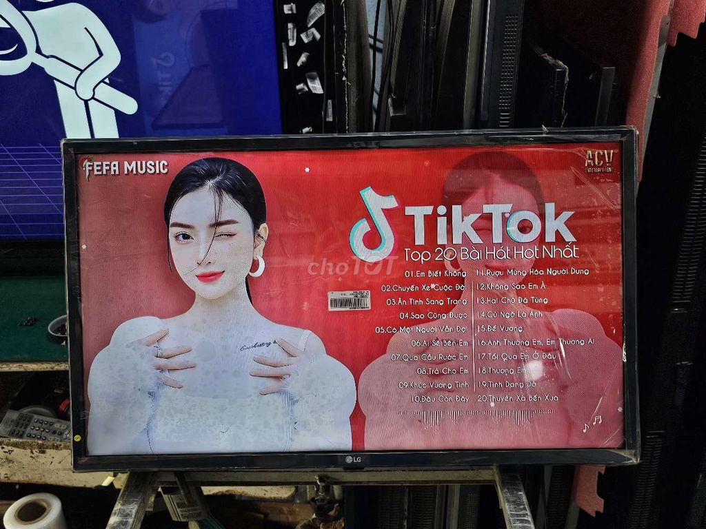 Smart LG 32 inch HD - 32LM570. Giọng Nói - Đẹp 99%. Mua bán Tivi, Âm thanh tại Quận 12 Tp Hồ Chí Minh được đăng bởi Quốc Vinh hình 1