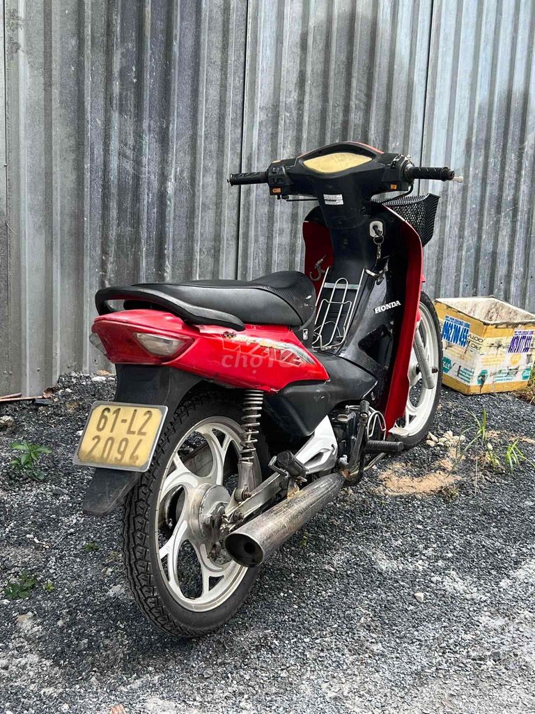 xe giấy tờ đầy đủ máy êm k hú k hư. Mua bán Xe máy tại Thành phố Dĩ An Bình Dương được đăng bởi Bé Hương hình 3