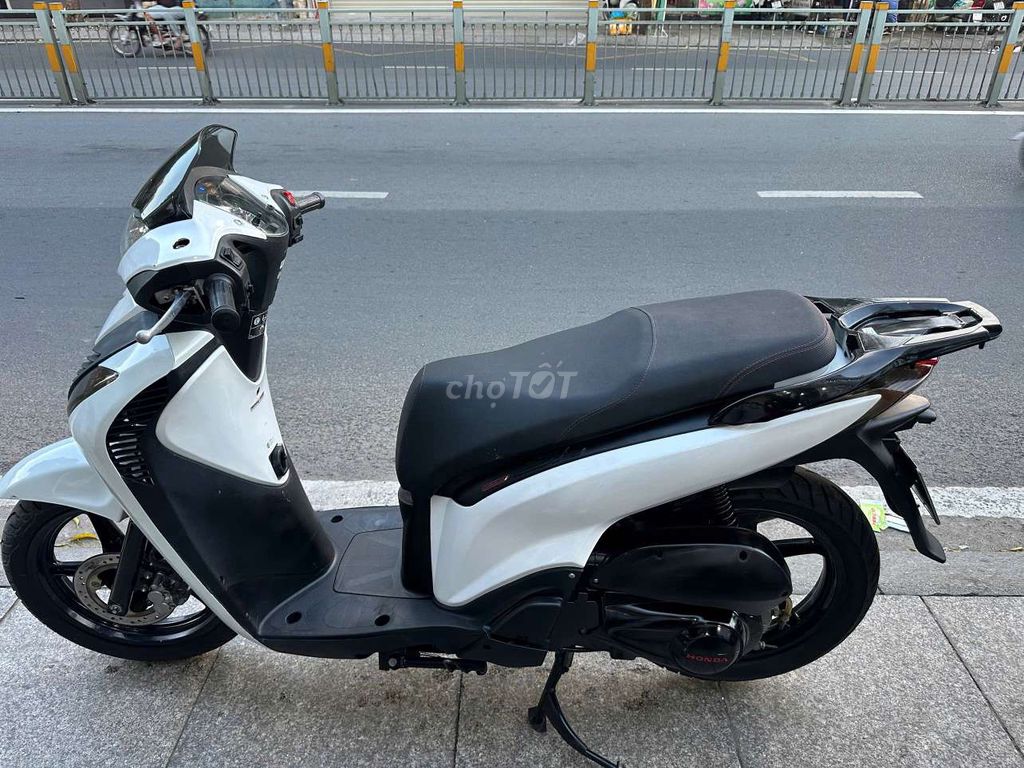 Sh ý 150i 2006 full 2010 mới 90% Bstp chính c. Mua bán Xe máy tại Quận Tân Phú Tp Hồ Chí Minh được đăng bởi Tuanduy hình 7