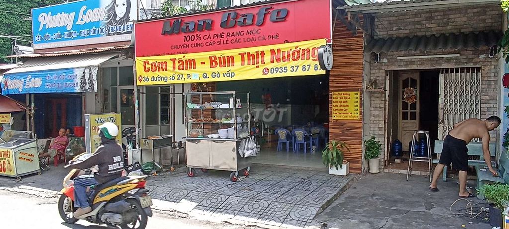 Cần sang lại quán cơm và cho thuê mặt bằng