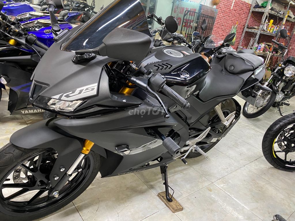 Yamaha R15 V3 đk 9/2021 chính chủ. odo500km. Mua bán Xe máy tại Quận Cầu Giấy Hà Nội được đăng bởi Tong motor xe may hình 5