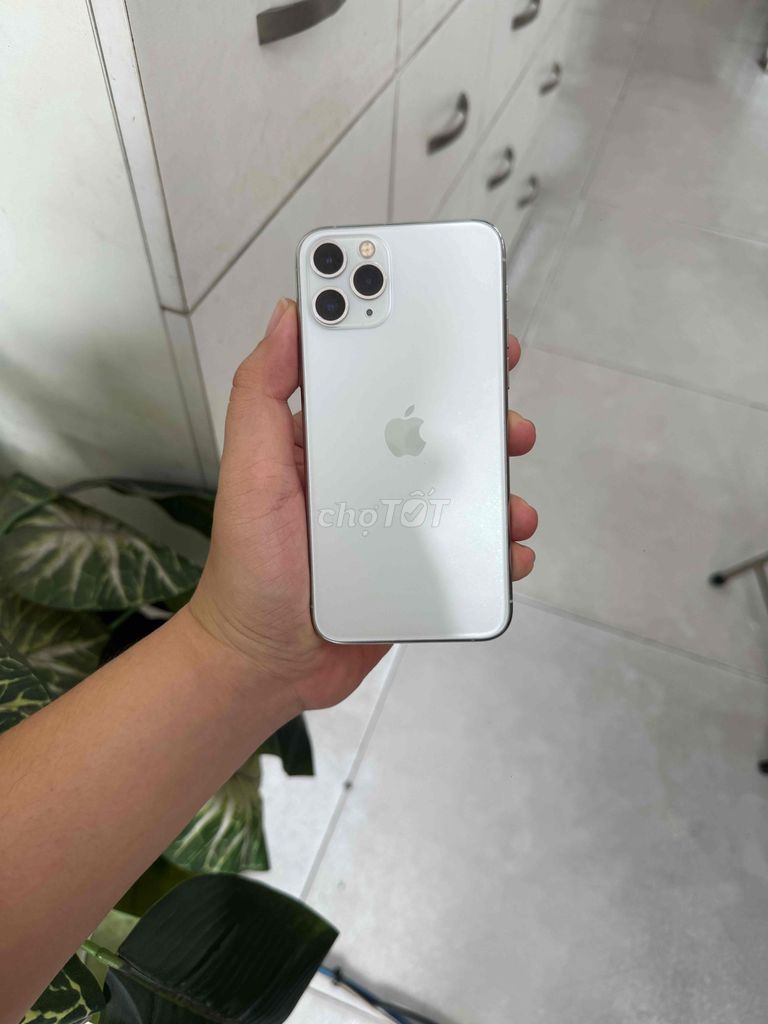 Apple iPhone 11 Pro 256GB Trắng quốc tế. Mua bán Điện thoại tại Quận Gò Vấp Tp Hồ Chí Minh được đăng bởi Tony Mobile hình 1