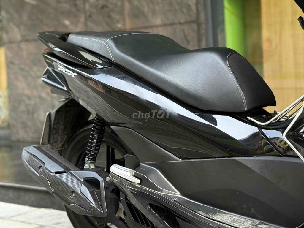 Honda Pcx đời đèn led dáng sang trọng 29H1. Mua bán Xe máy tại Quận Ba Đình Hà Nội được đăng bởi Xe Máy Nam Thi hình 7