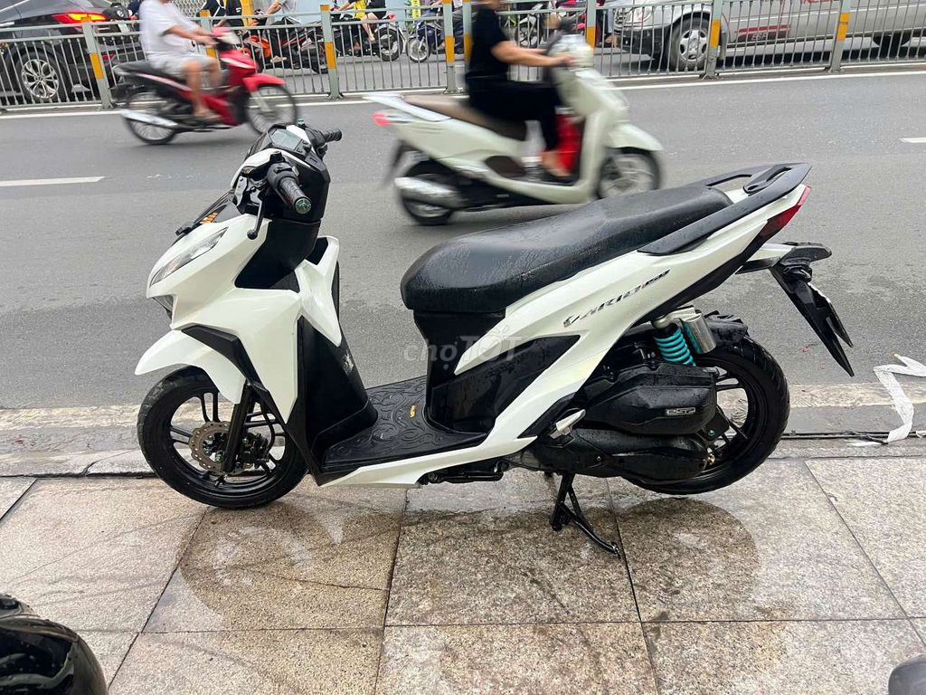 Honda Xe máy Trắng Đã qua sử dụng. Mua bán Xe máy tại Quận Tân Phú Tp Hồ Chí Minh được đăng bởi Tuanduy hình 6