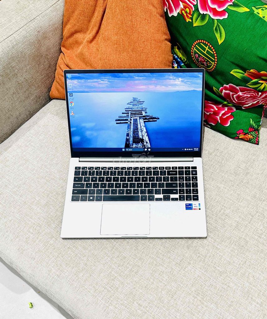 Samsung Galaxy Book 2021 i7 16GB/512GB. Mua bán Laptop tại Quận Hồng Bàng Hải Phòng được đăng bởi Trần Mạnh Cường hình 1
