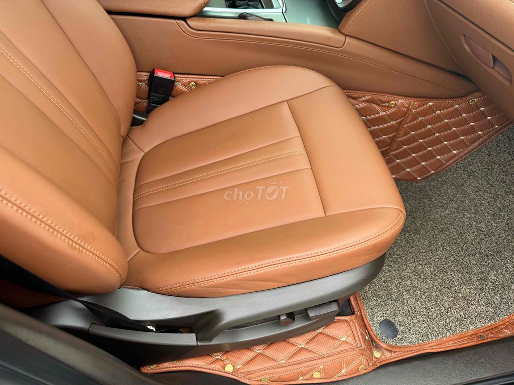 ⭐️ VinFast Lux SA2.0 2019 Premium - 78000 km. Mua bán Ô tô tại Quận Cẩm Lệ Đà Nẵng được đăng bởi Huy Vân Hưng Auto Đà Nẵng hình 4