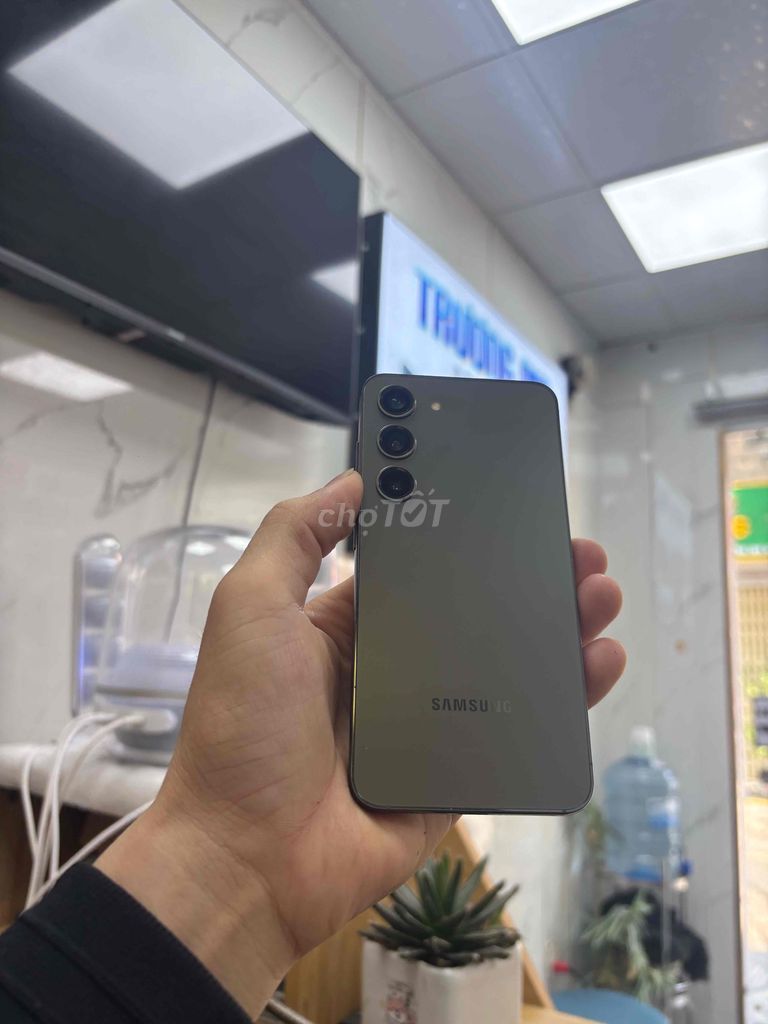 Samsung S23 8GB/128GB Xám. Mua bán Điện thoại tại Quận Sơn Trà Đà Nẵng được đăng bởi Diễm Diễm hình 1