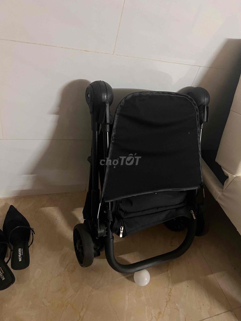 Pass xe đẩy bé gấp gọn. Mua bán Mẹ và bé tại Huyện Cần Giuộc Long An được đăng bởi Nhã Anh hình 1