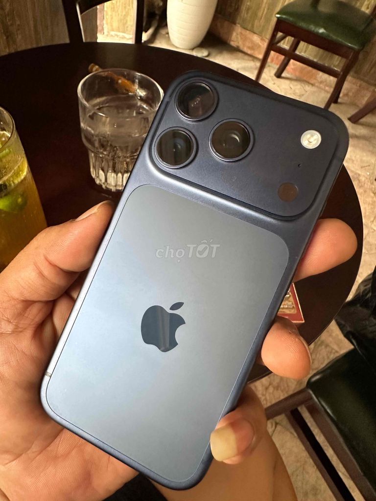 Apple iPhone 17 Pro xanh  eSIM. Mua bán Điện thoại tại Quận Lê Chân Hải Phòng được đăng bởi Cồ Việt Coffee Mobile hình 1