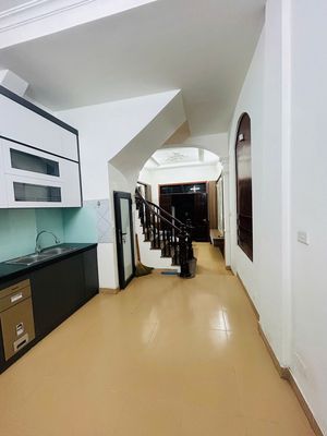 Nhà phố 35 m² · 4 PN · Đường Thụy Khuê