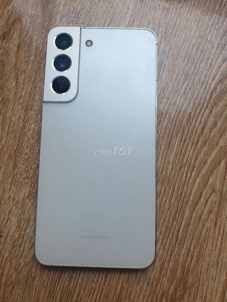 Samsung S22 Trắng Quốc tế Màn hình sọc. Mua bán Điện thoại tại Quận Bình Tân Tp Hồ Chí Minh được đăng bởi Thanh hình 1