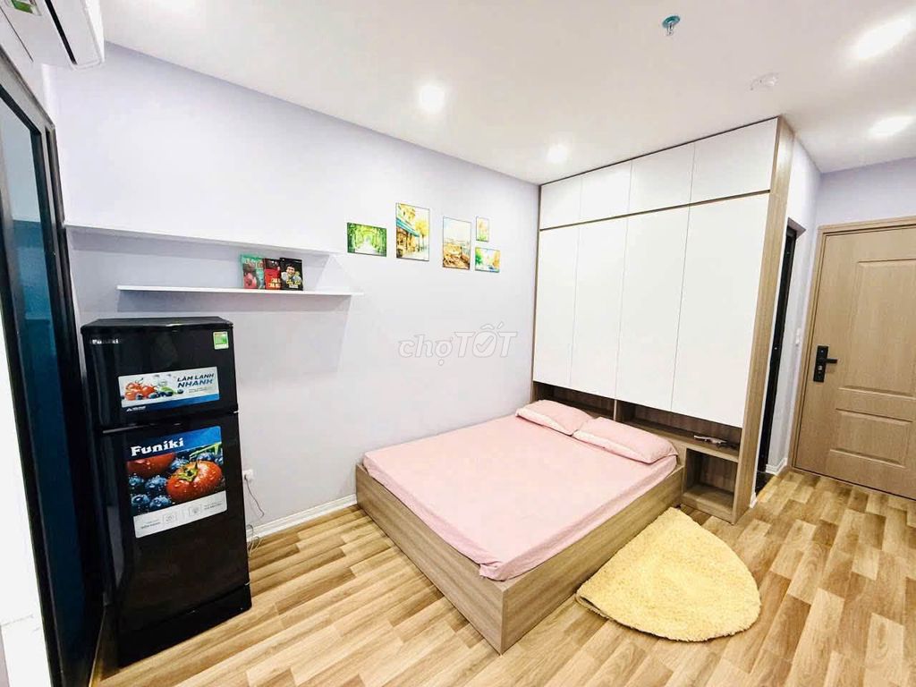 Phòng trọ Studio ban công full nội thất Đống Đa 5tr3