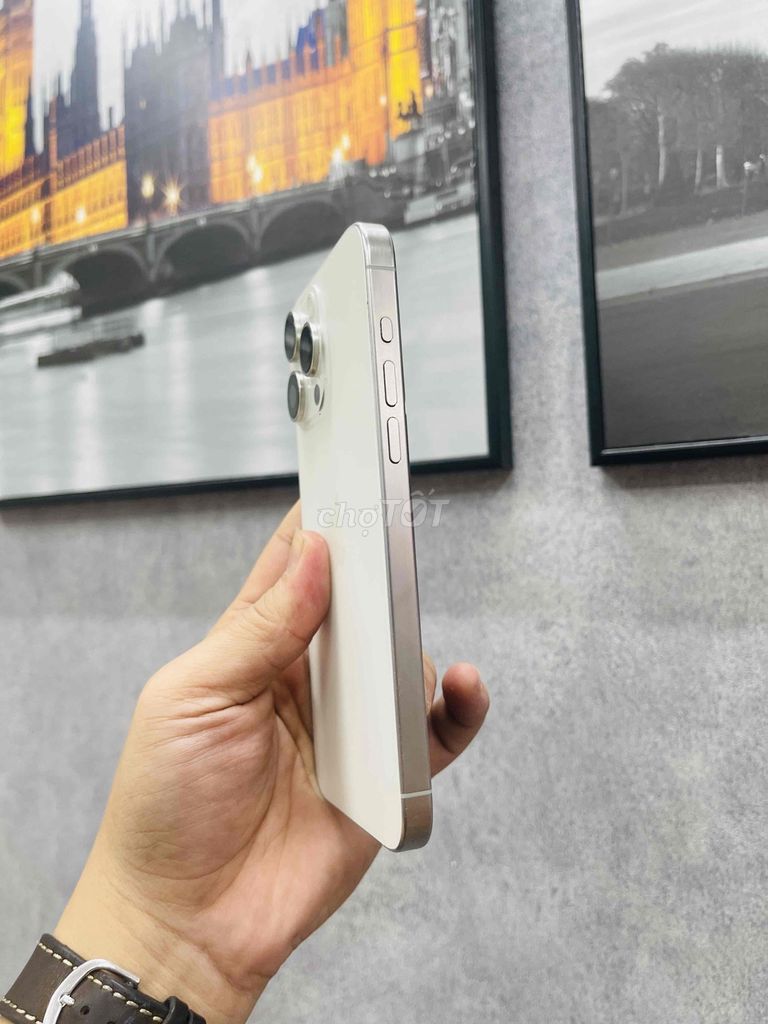 Apple iPhone 15 Pro Max 256GB Trắng 98%. Mua bán Điện thoại tại Quận Thanh Khê Đà Nẵng được đăng bởi Trần Phương hình 1