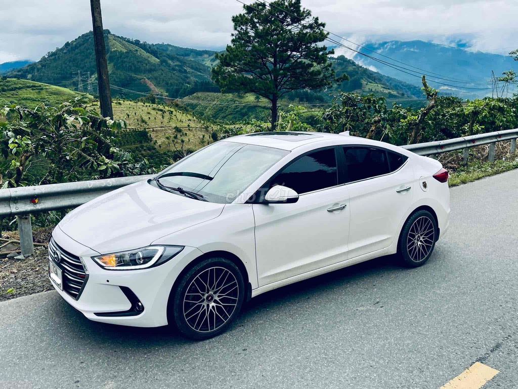 Hyundai Elantra 2018 2.0 AT - 70000 km Chính chủ