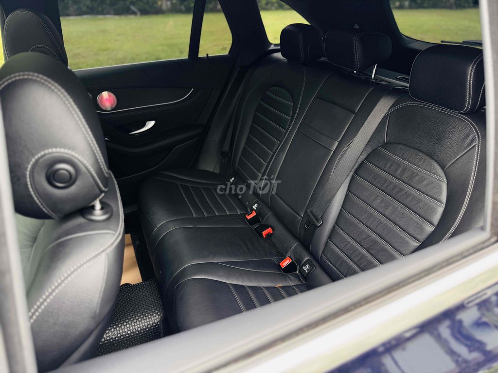 GLC300 4MATIC - 33000 KM XANH CAVANSITE. Mua bán Ô tô tại Quận Bình Tân Tp Hồ Chí Minh được đăng bởi Huỳnh Thiên Bảo hình 16