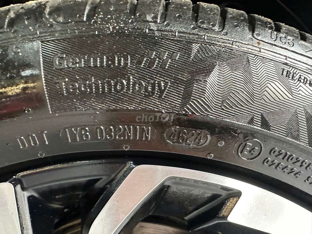 Kia Carens 2025 Luxury 1.5G,màu đỏ,8.000km. Mua bán Ô tô tại Quận Bình Tân Tp Hồ Chí Minh được đăng bởi Son Do hình 15