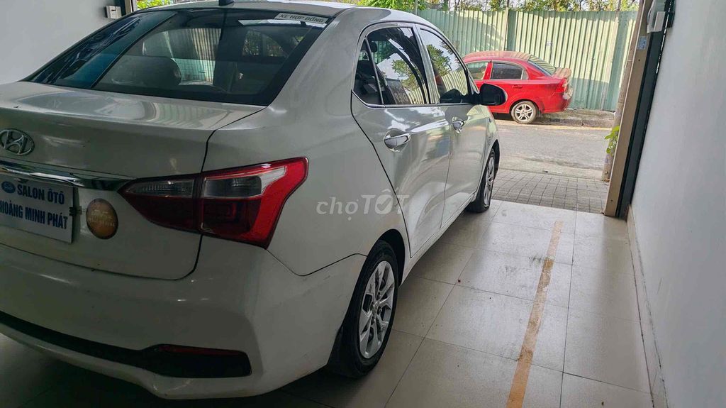 Hyundai Grand i10 2020 Sedan 1.2 MT Base - 83000 k. Mua bán Ô tô tại Quận 12 Tp Hồ Chí Minh được đăng bởi Salon Ô tô Hoàng Minh Phát hình 5