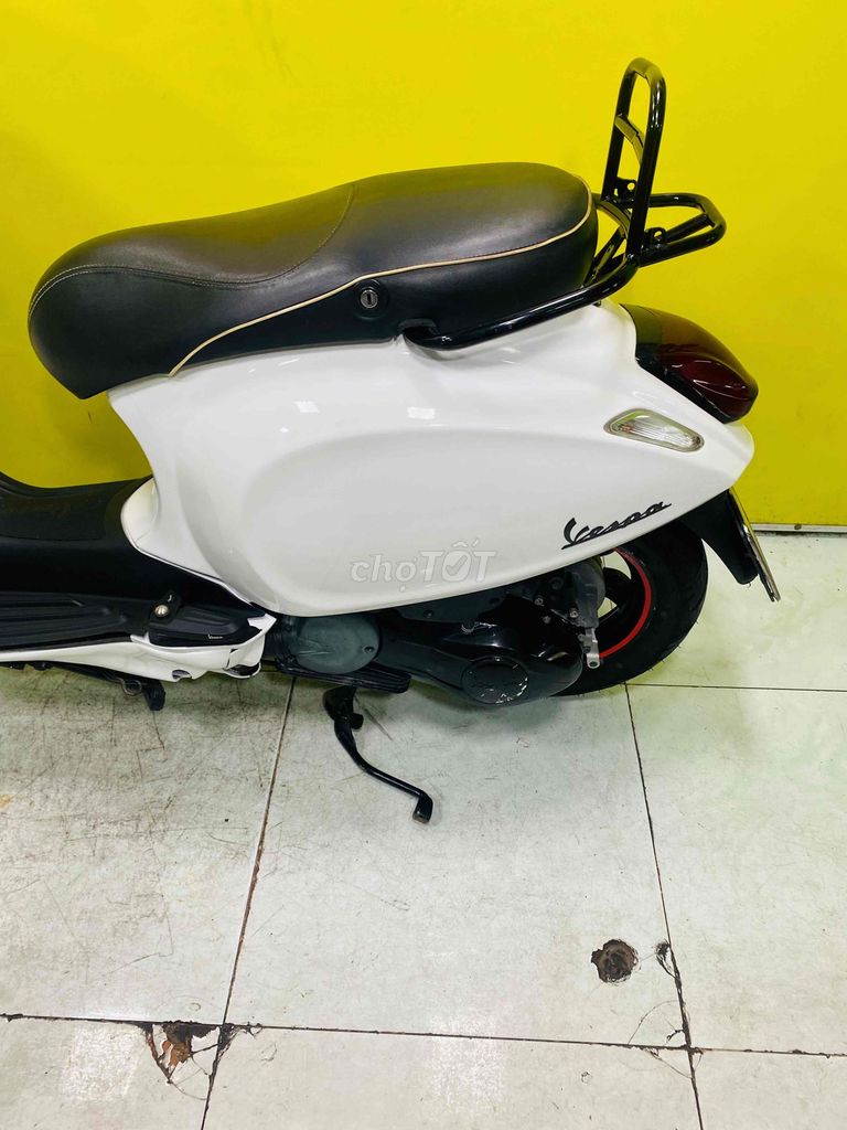 Piaggio Primavera hỗ trợ góp trả 2tr nhận xe liền. Mua bán Xe máy tại Quận Tân Bình Tp Hồ Chí Minh được đăng bởi XE MÁY TRỊNH ĐĂNG hình 5