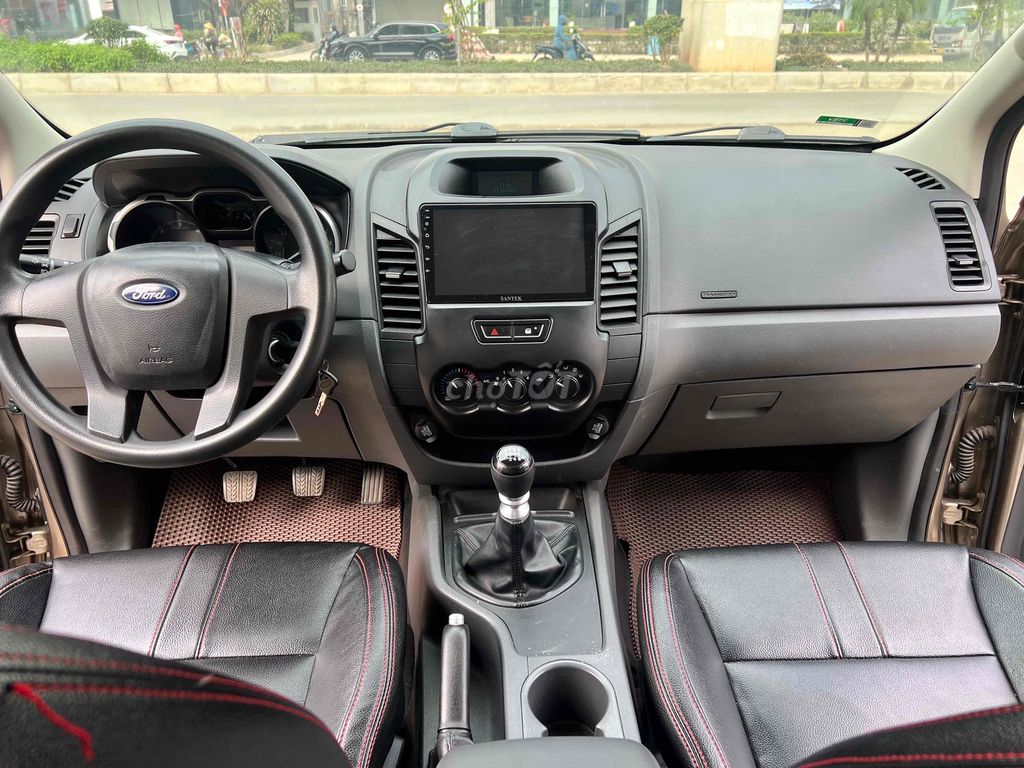 Ford Ranger 2015 xe đẹp. Mua bán Ô tô tại Quận Hà Đông Hà Nội được đăng bởi Đỗ Tiên  hình 12