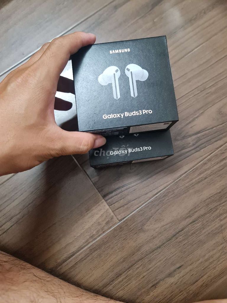 Samsung buds 3 pro new ssvn màu trắng. Mua bán Tivi, Âm thanh tại Quận Tân Bình Tp Hồ Chí Minh được đăng bởi Sơn hình 1