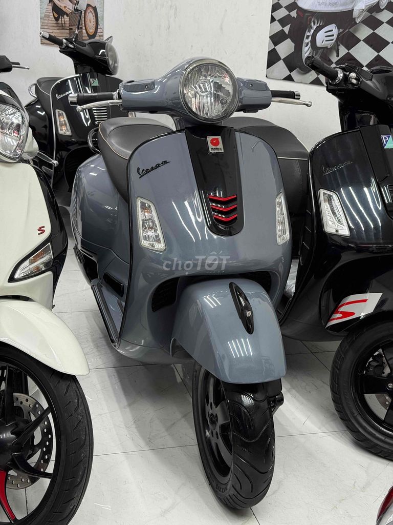Vespa GTS 125 2015 chính chủ 1 đời chủ xe đẹp keng. Mua bán Xe máy tại Quận Phú Nhuận Tp Hồ Chí Minh được đăng bởi VESPA Piaggio Quốc Vương  hình 2