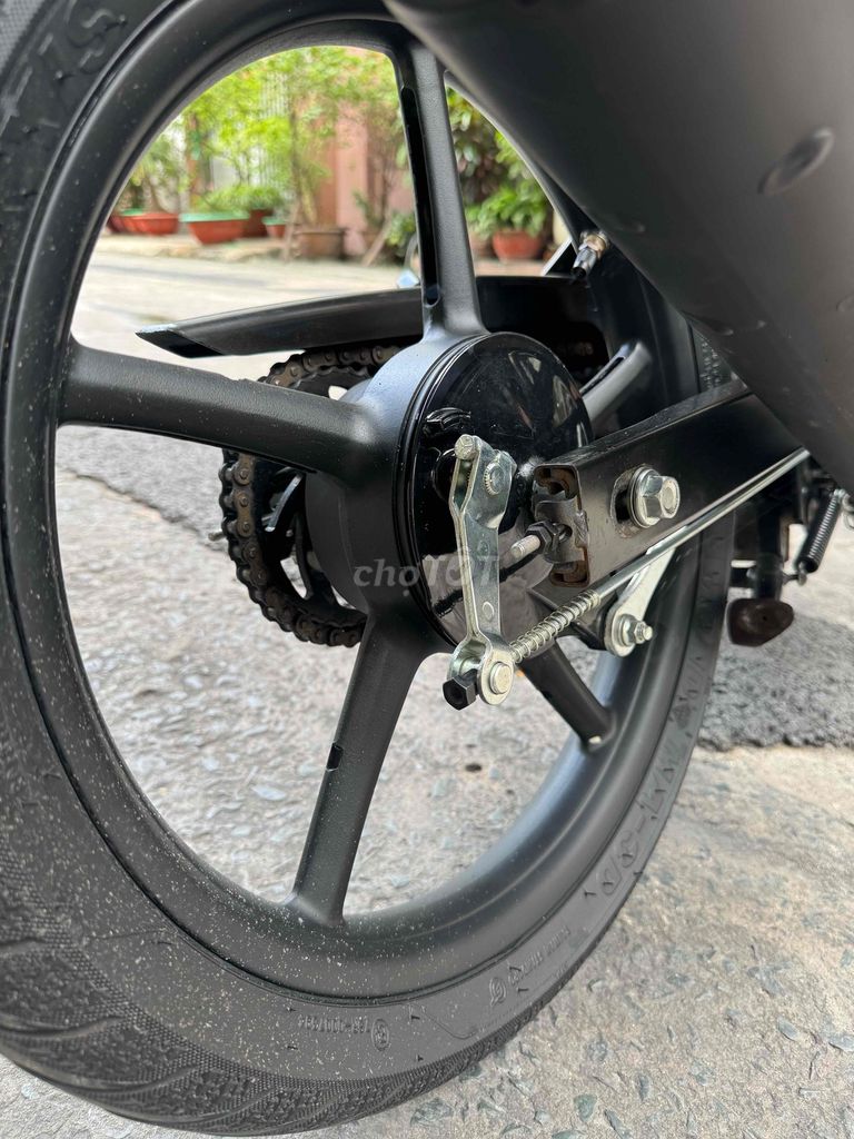 Ex 1S94 2009 CTĐ Máy Zin Đại Chất ( full new ). Mua bán Xe máy tại Quận 10 Tp Hồ Chí Minh được đăng bởi Sky Trương hình 4