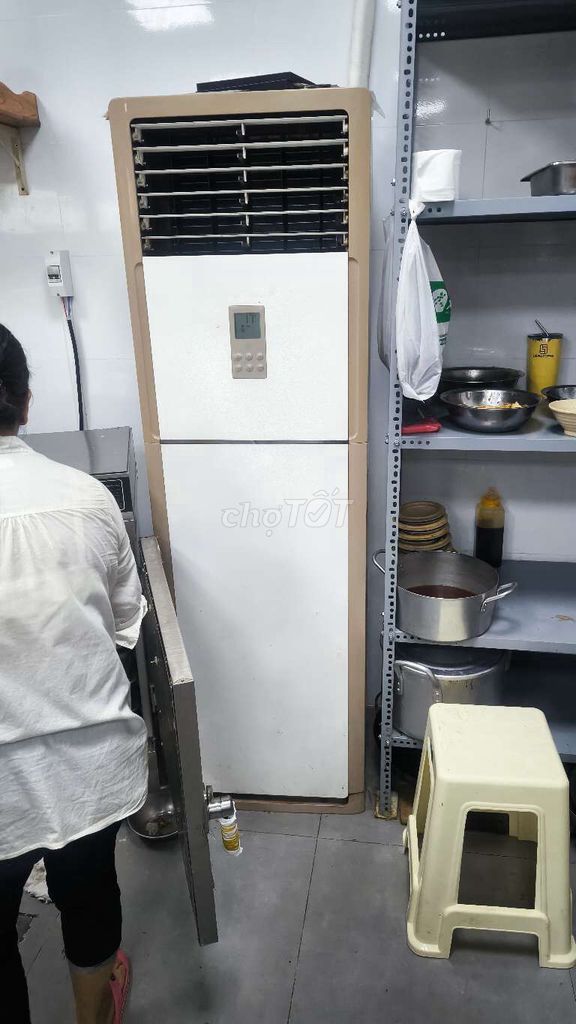 Điều hòa cây Đứng Trắng, Nâu 5hp. Mua bán Máy lạnh, điều hoà tại Quận Tân Bình Tp Hồ Chí Minh được đăng bởi tèo hình 1