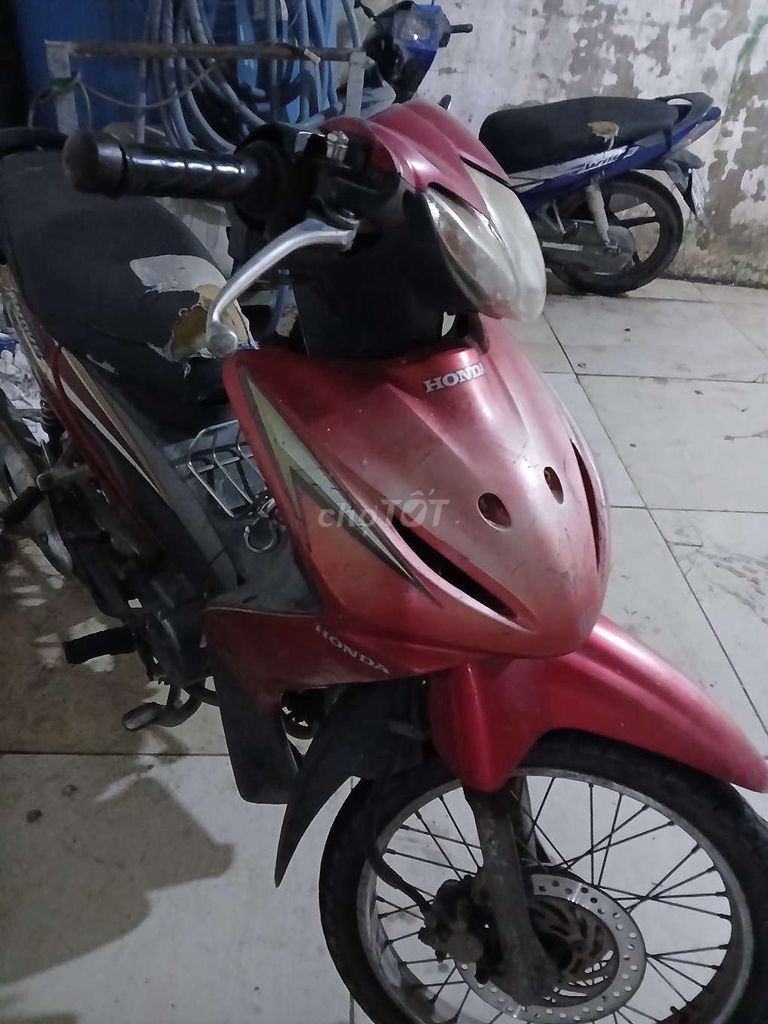 Honda Wave S110 2010 красный полуавтомат