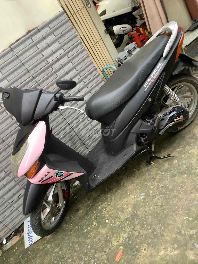 Click màu đen xe đẹp biển thành phố. Mua bán Xe máy tại Quận Bình Tân Tp Hồ Chí Minh được đăng bởi Son hình 4