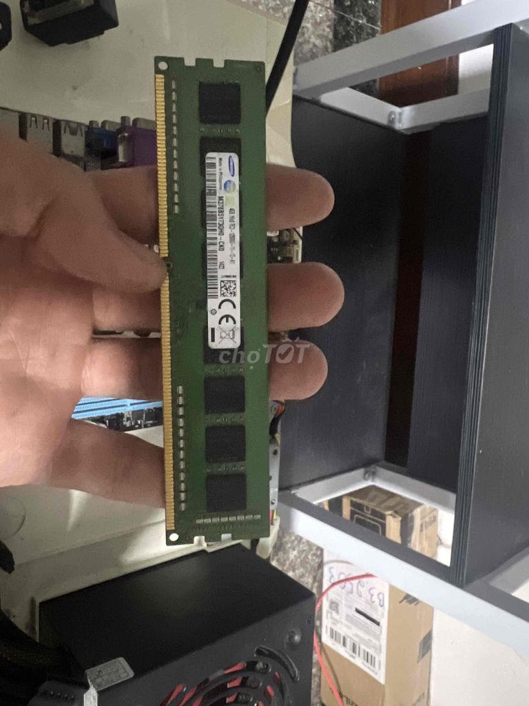 xác h81 kèm cpu E3-1220v3 nguồn ram màn 27