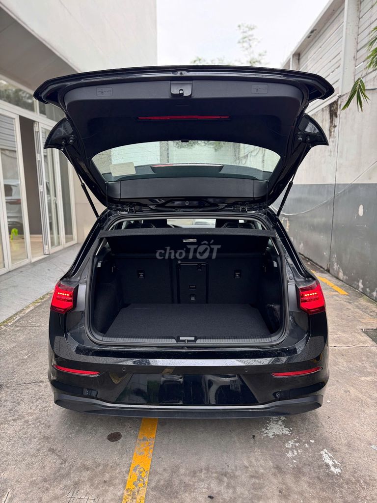Volkswagen Golf 2025. Mua bán Ô tô tại Quận 3 Tp Hồ Chí Minh được đăng bởi Volkswagen Central hình 9