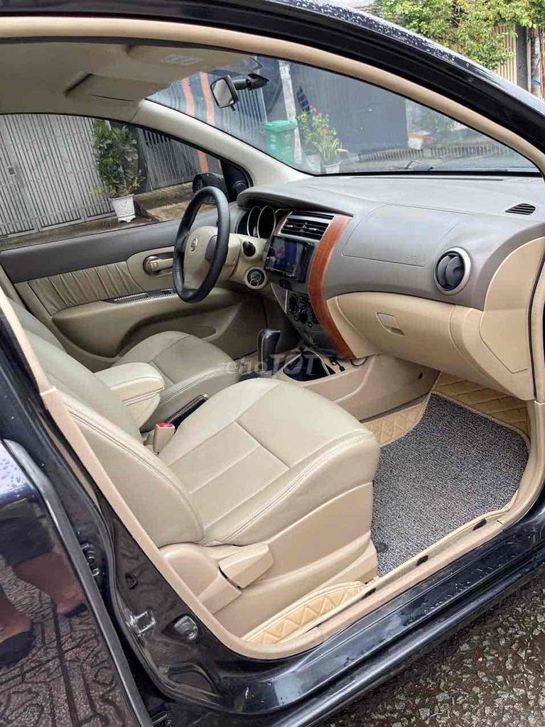 Nissan Grand livina Số tự Động 7 Chổ siu đẹp. Mua bán Ô tô tại Quận 12 Tp Hồ Chí Minh được đăng bởi Mr Gà 9x  hình 9