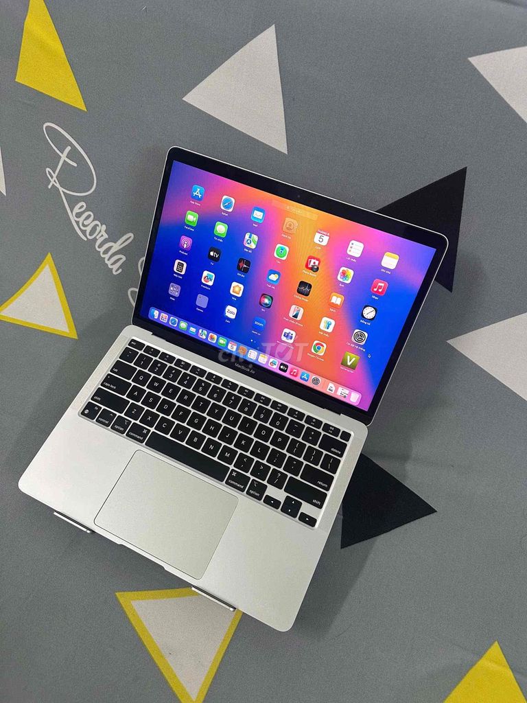 Apple Macbook Air M1 8GB/256GB Bạc. Mua bán Laptop tại Thành phố Thủ Đức Tp Hồ Chí Minh được đăng bởi tom hình 1