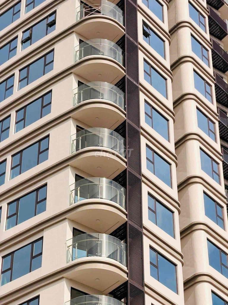 продается квартира 65 м2 1bR+ на 9 звёзд