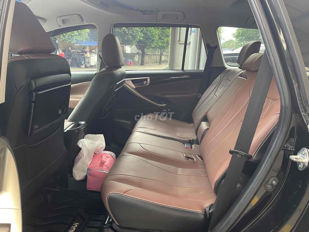 Toyota Innova 2018 Venturer. Mua bán Ô tô tại Quận Tân Phú Tp Hồ Chí Minh được đăng bởi Lê Tấn Dũ hình 5