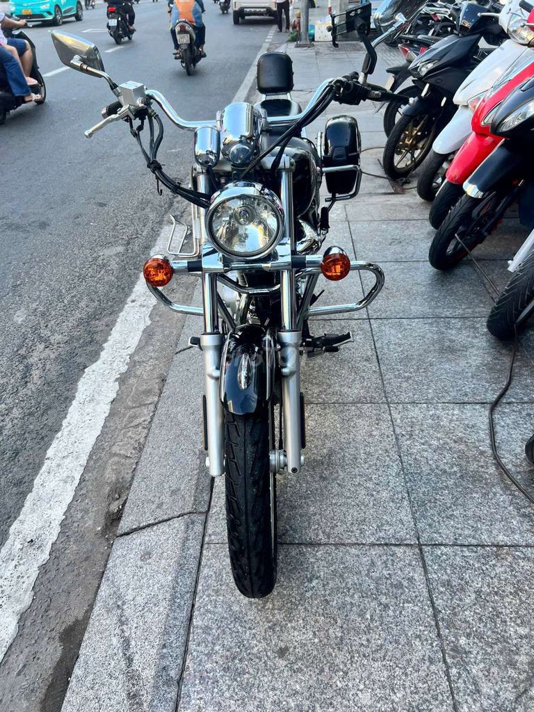 Suzuki GZ150 2013 Đen đã dùng