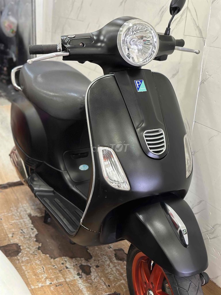 Piaggio Vespa LX125 3Vie 2014 . BSTP Chính Chủ. Mua bán Xe máy tại Quận Phú Nhuận Tp Hồ Chí Minh được đăng bởi Ngọc Huy hình 2