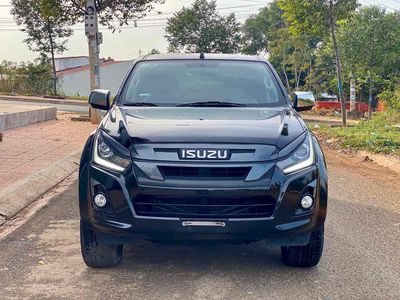 Isuzu Dmax 2019 - 15000 km. Mua bán Ô tô tại Huyện Cư Kuin Đắk Lắk được đăng bởi thế