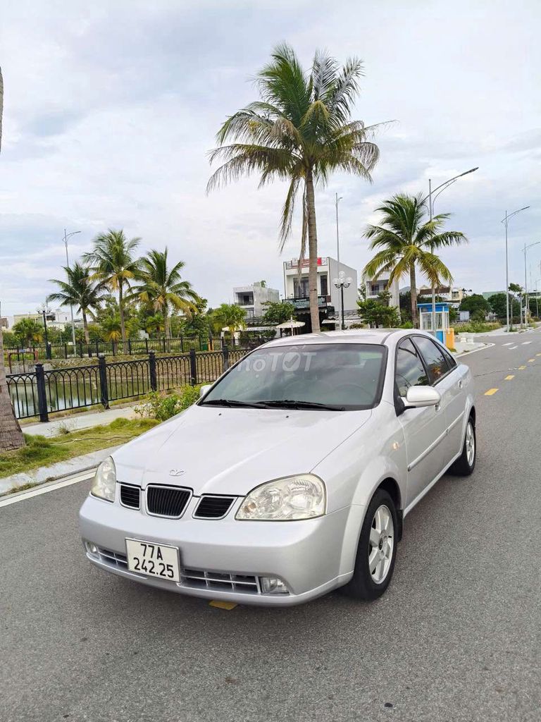 Bán Lacetti Max bản đủ máy 1.8 xe đẹp long lanh. Mua bán Ô tô tại Thị xã An Nhơn Bình Định được đăng bởi Đại Lộc  hình 1