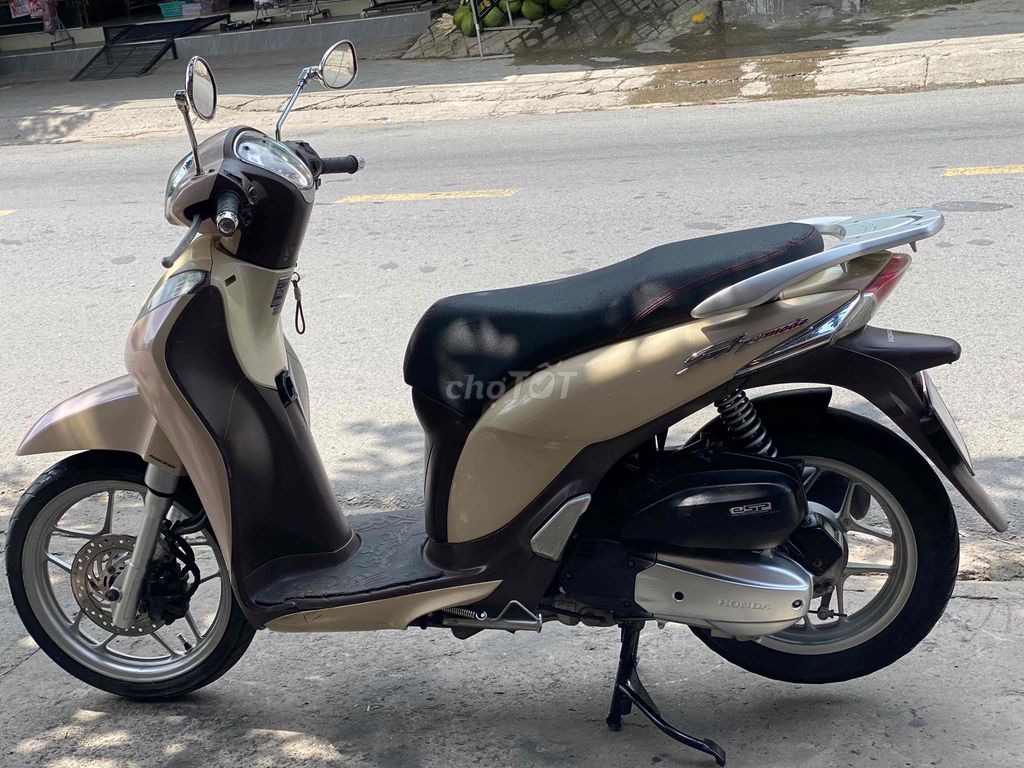 Honda SH Mode. Очень красивый, поддержка рассрочки, плохая кредитная история