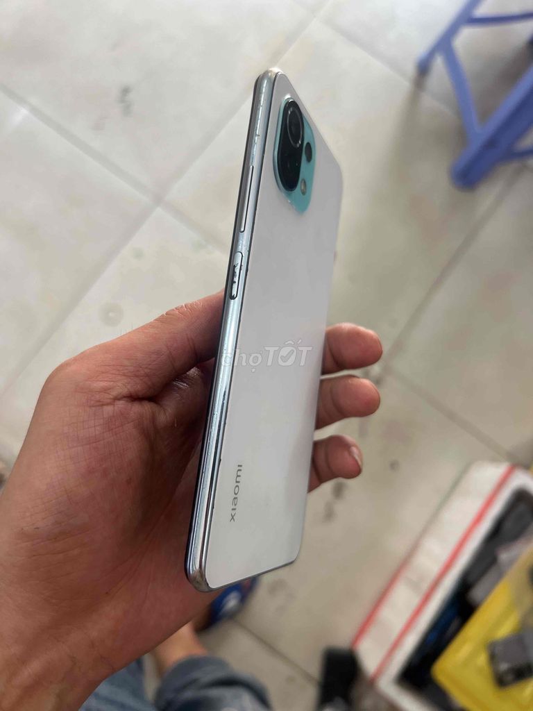 Xiaomi Mi 11 Lite 5G NE 128GB Trắng. Mua bán Điện thoại tại Quận Tân Bình Tp Hồ Chí Minh được đăng bởi hoang cuong hình 1
