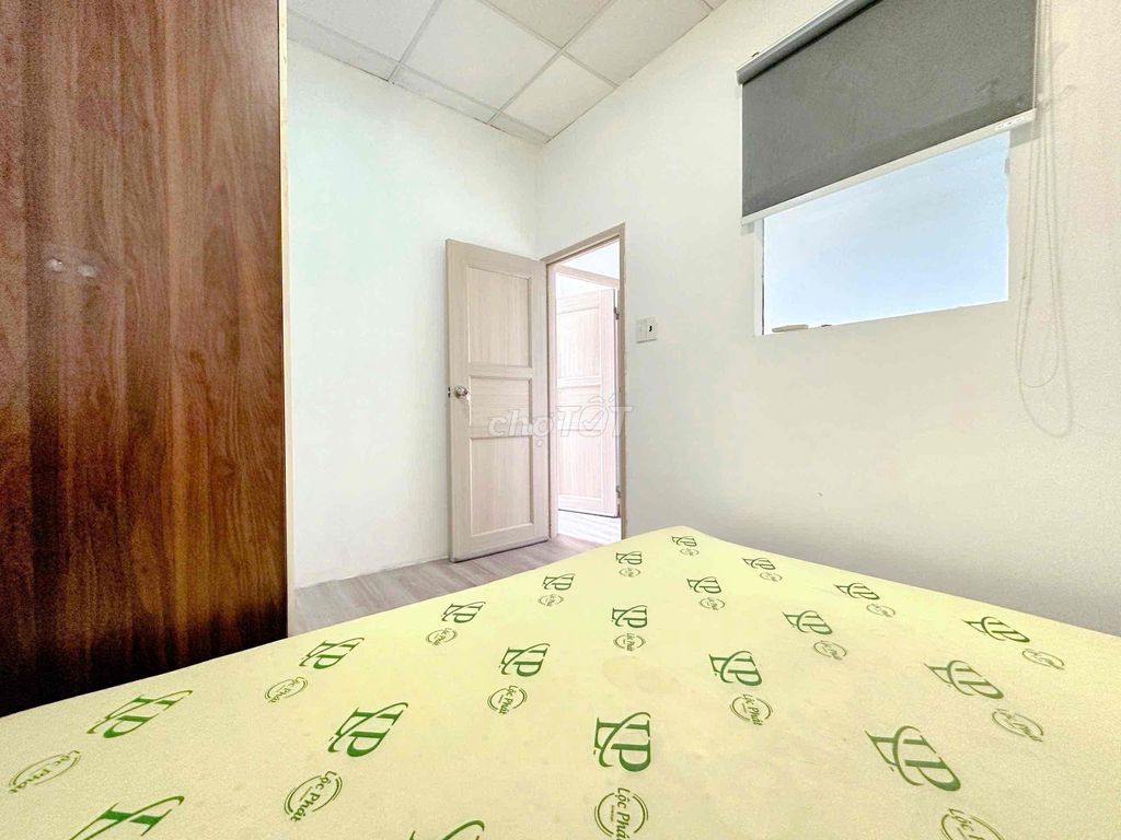 Cho Thuê Căn Hộ - 02 Phongg Ngủ - 1 Phòng Bếp - Có Thang Máy