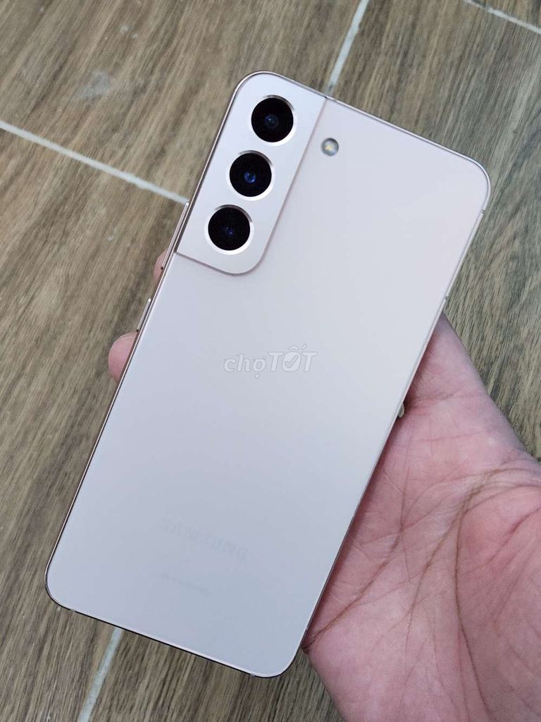 Samsung Galaxy S22 Mỹ Vàng Hồng 128GB. Mua bán Điện thoại tại Huyện Bình Chánh Tp Hồ Chí Minh được đăng bởi Thảo Samsung hình 1
