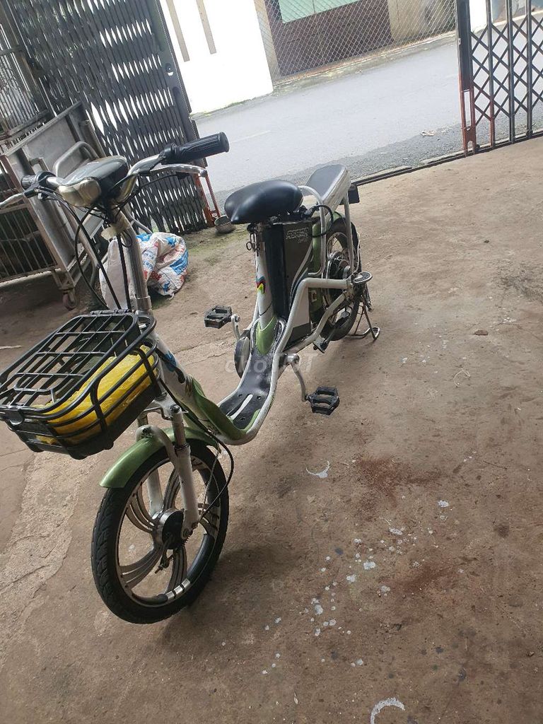 Xe đạp điện Yadea. Mua bán Xe điện tại Thành phố Biên Hòa Đồng Nai được đăng bởi lê hải Âu hình 1