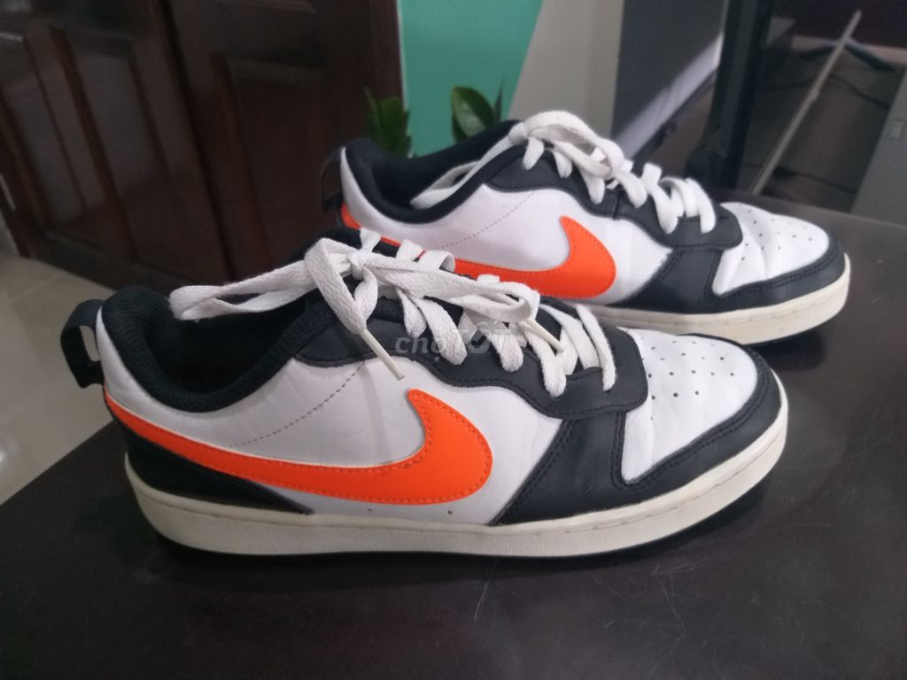 {Thanh lý} Giày thể thao Nike Borough Sz 40